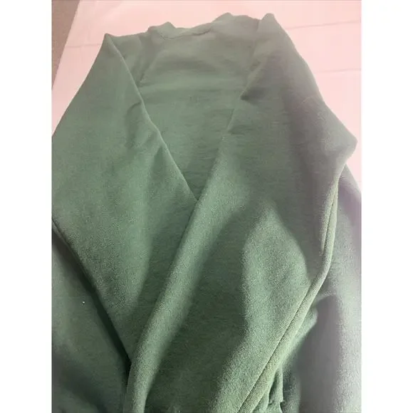 jerzees sweatshirt made in usa vintage I’ve Been Mistletoed - Picture 10 of 11